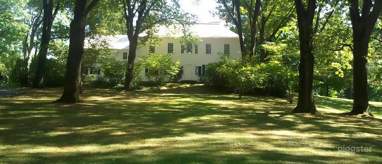  The General’s Quarters – Rustic Elevated Loft Overlooking the Brewery 