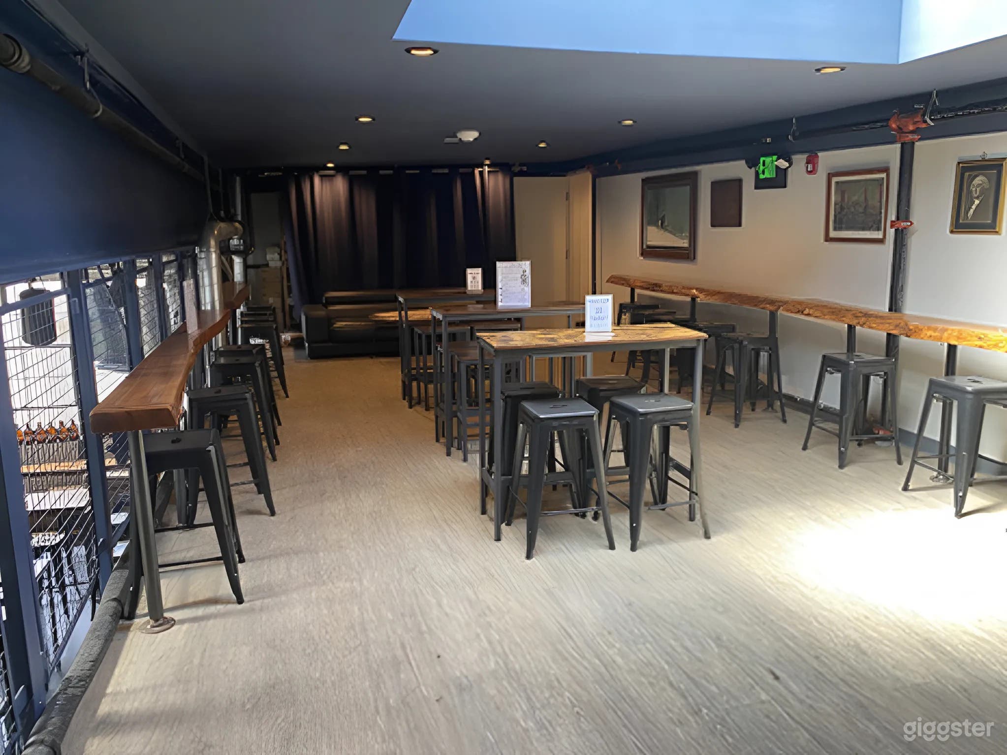 The General’s Quarters – Rustic Elevated Loft Overlooking the Brewery Photo 1