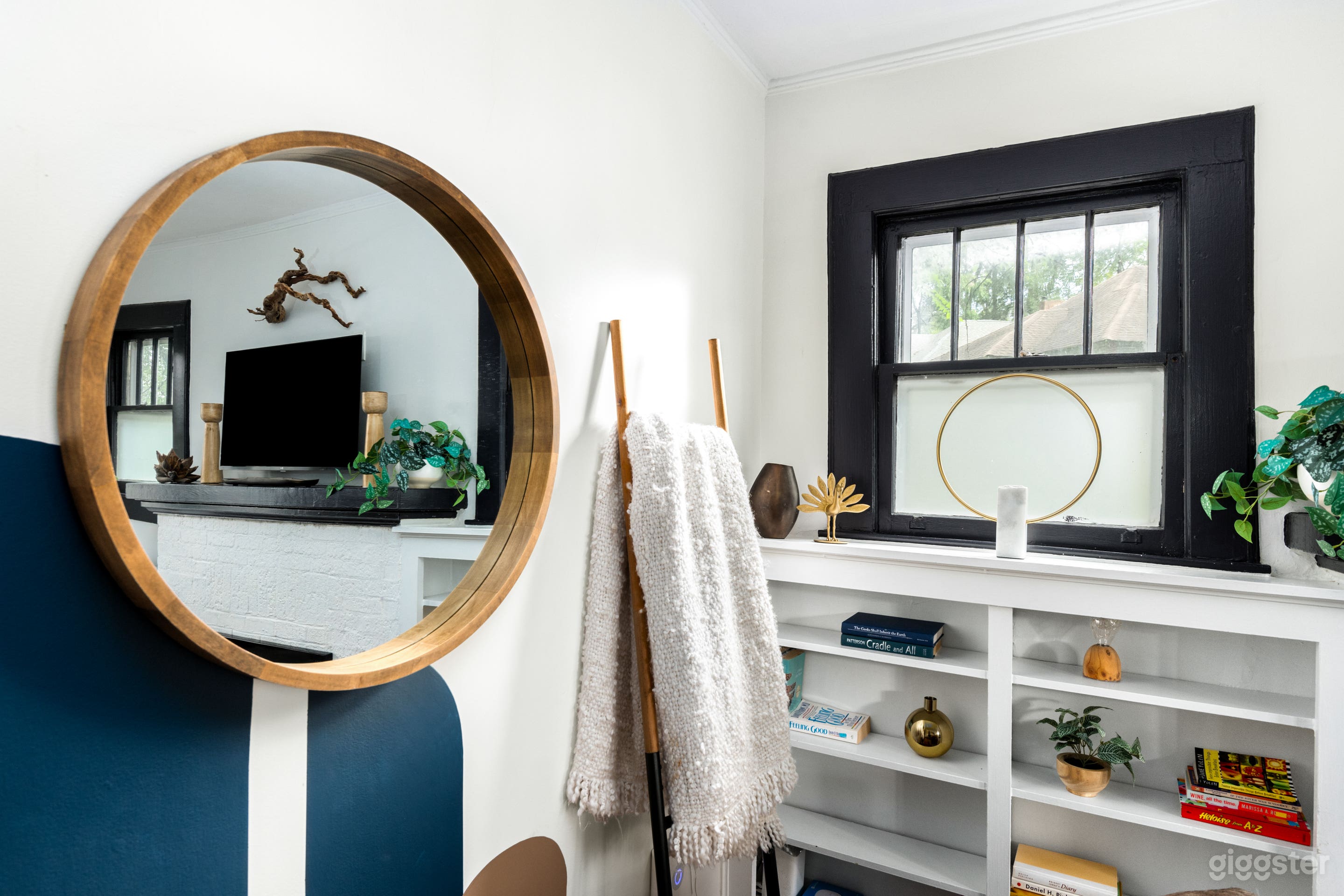 Lush Lodge | Cozy, Colorful Cottage w/Character Photo 2