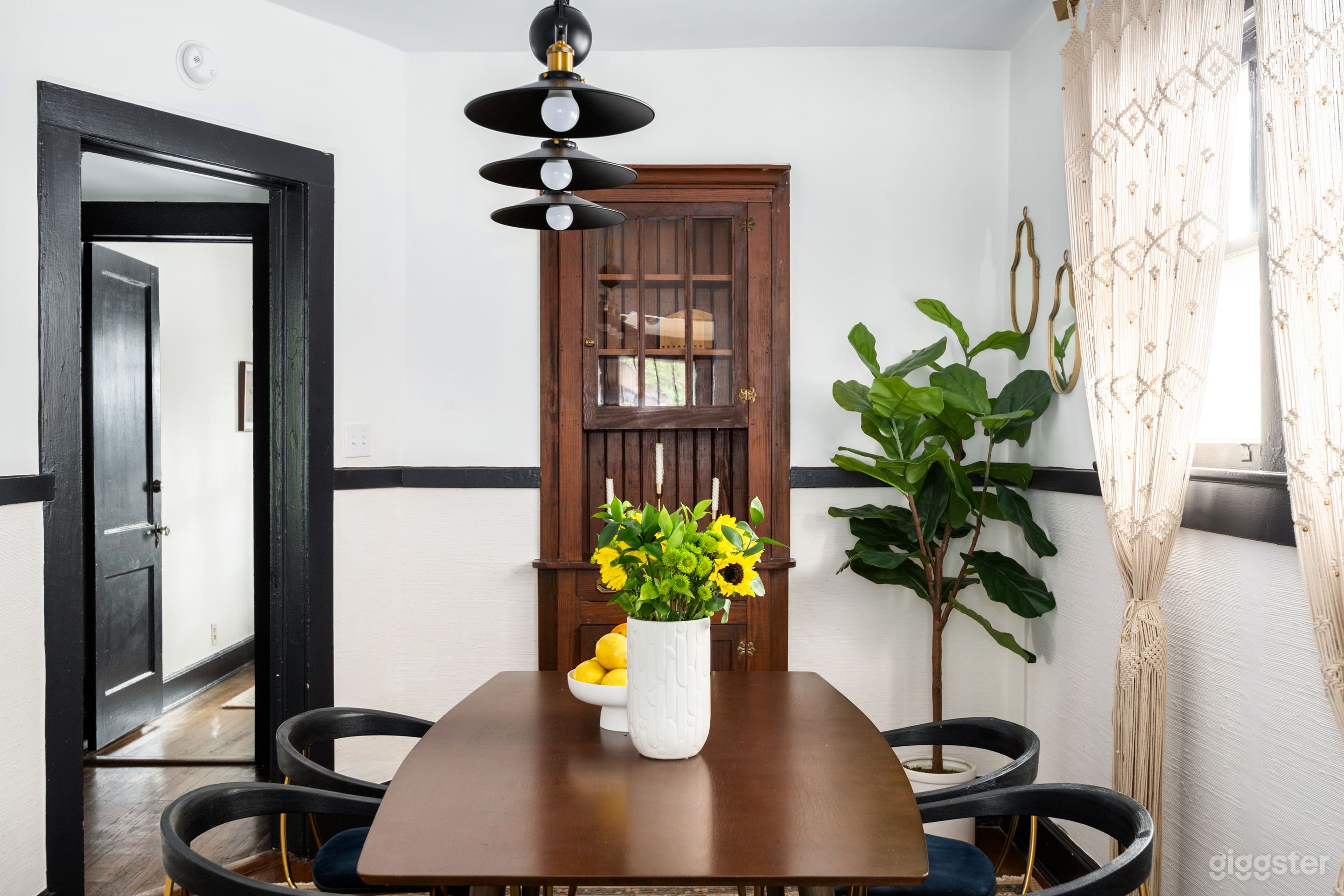 Lush Lodge | Cozy, Colorful Cottage w/Character Photo 4