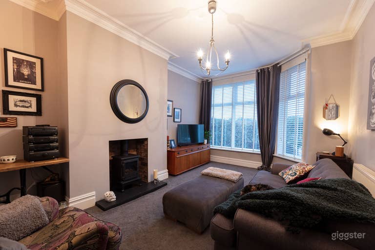  Large Semi Detached Family Home  