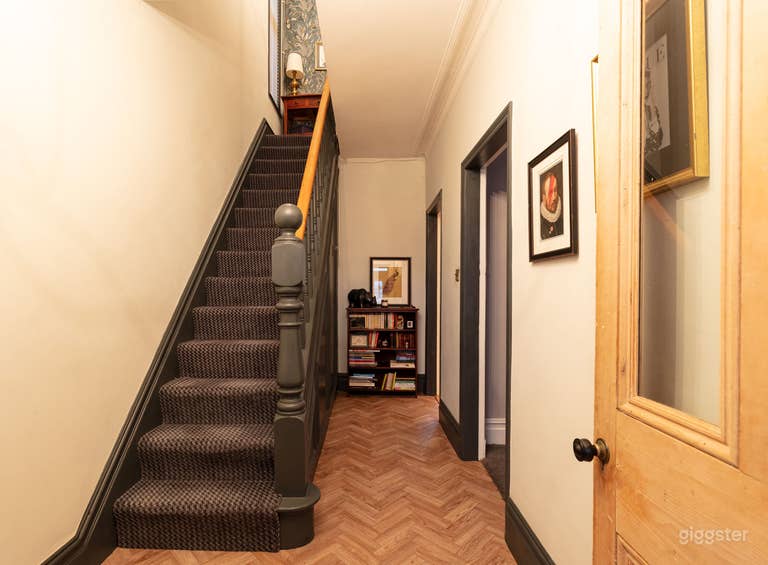  Large Semi Detached Family Home  