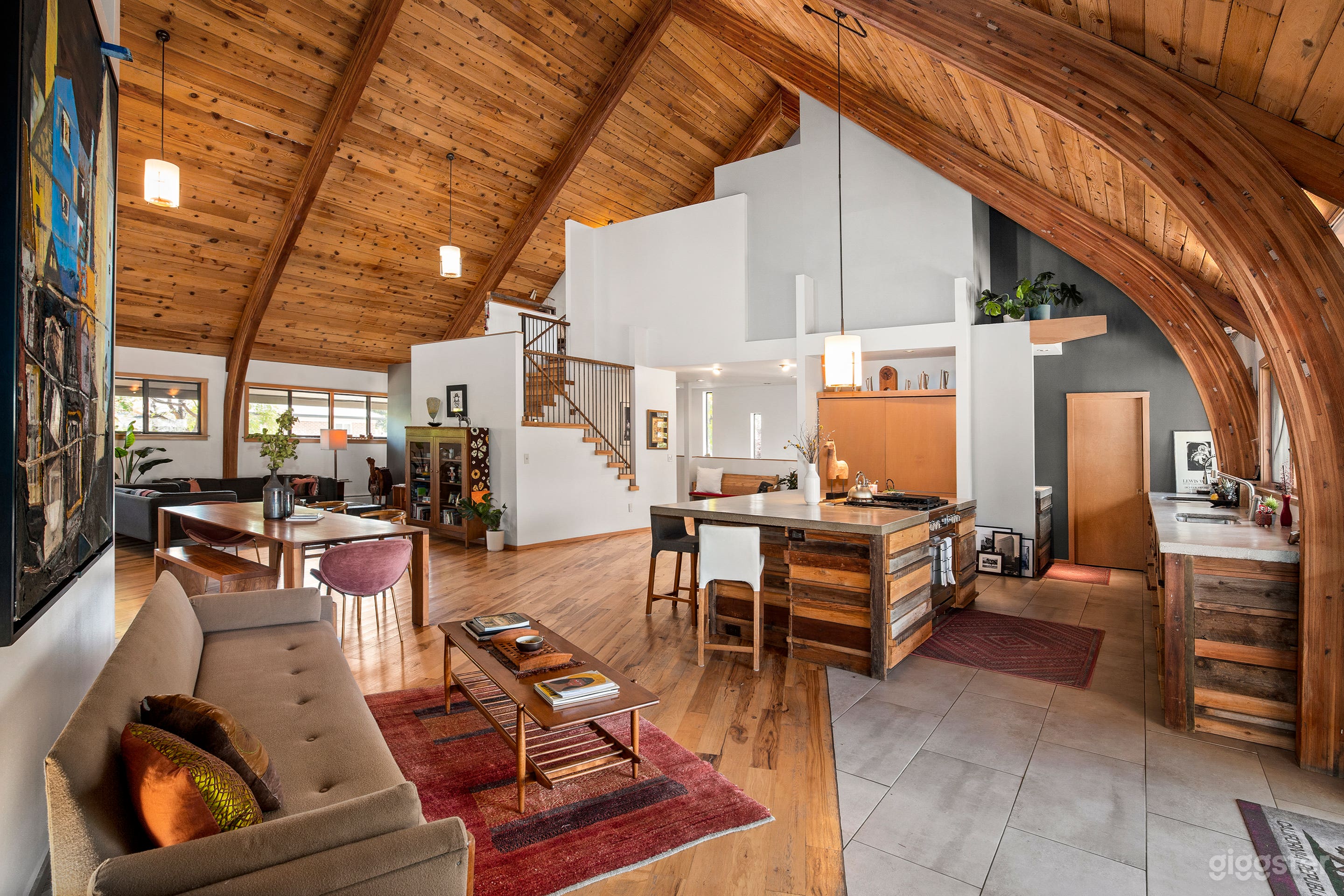 Modern House in Denver Photo 1