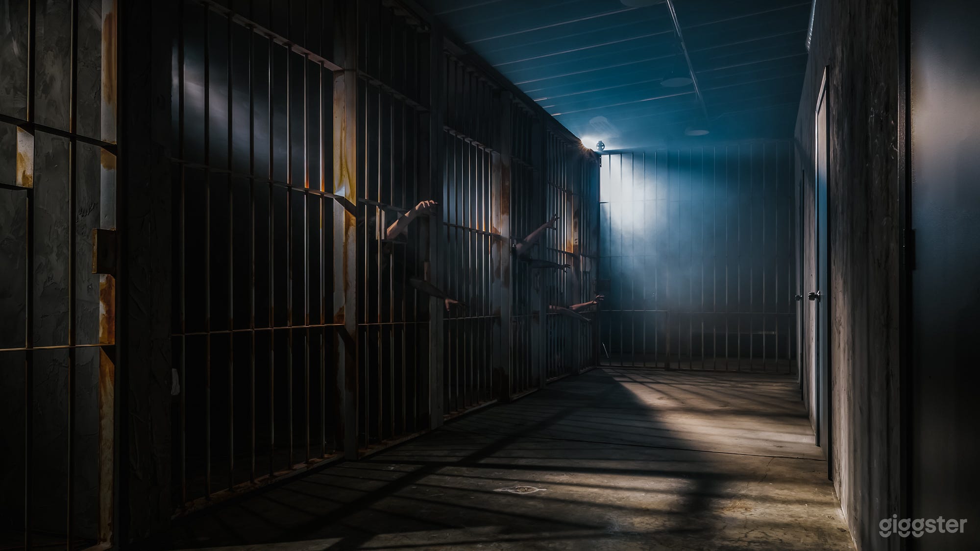 Jail Standing Set Prison Cell Hallway for Filming Photo 1