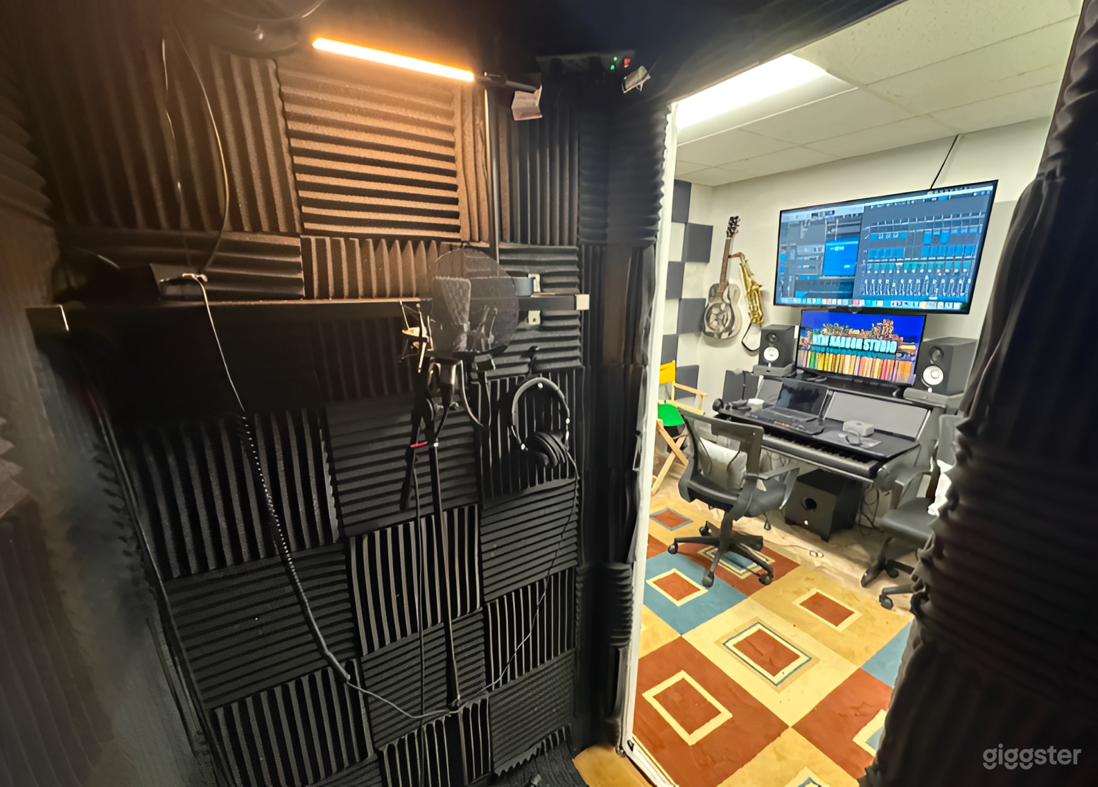 Professional Recording Studio with Soundproofing & Equipment Photo 3