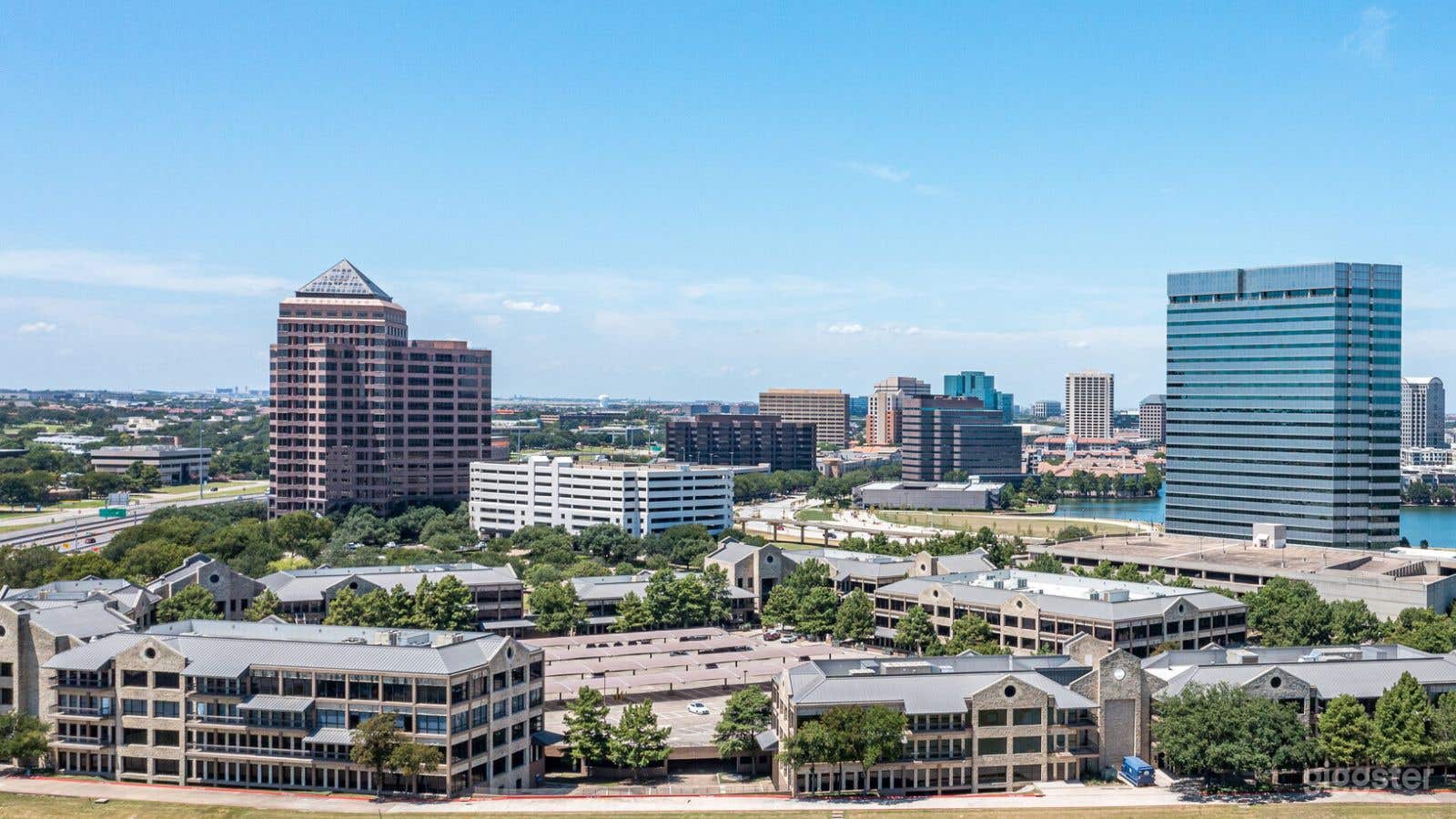 4-Person Meeting/Office Space at Riverside Photo 3