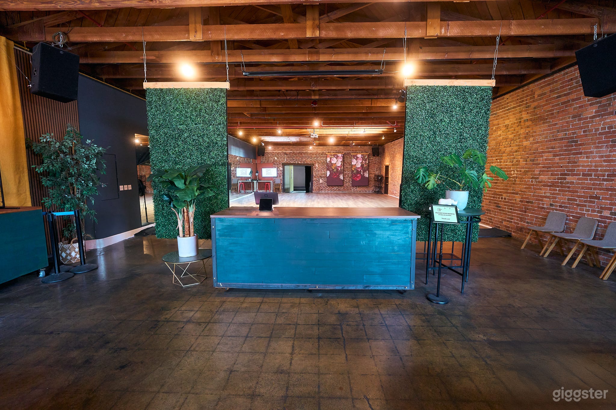 Warhol Studio [Main] - 71 x 31 ft | Straight Entrance View w/Lobby