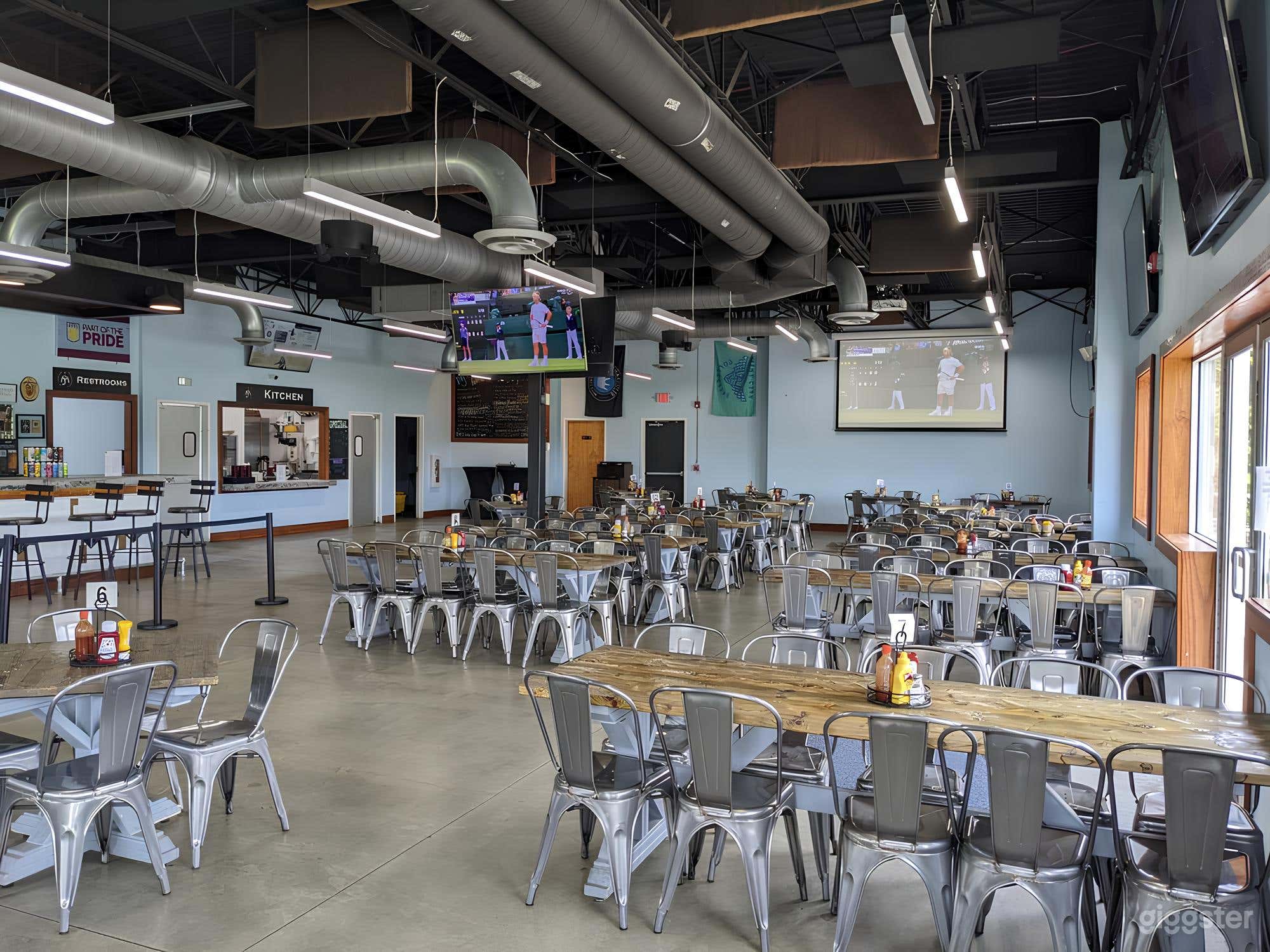 Spacious Taproom Photo 2