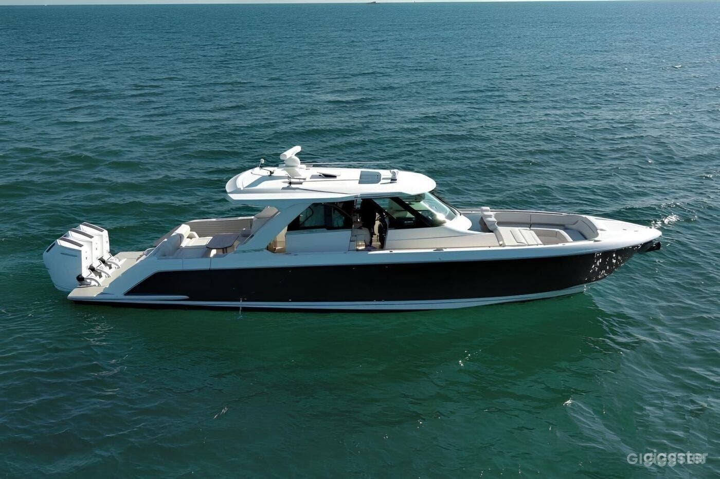 48LS Tiara Yacht Photo 3