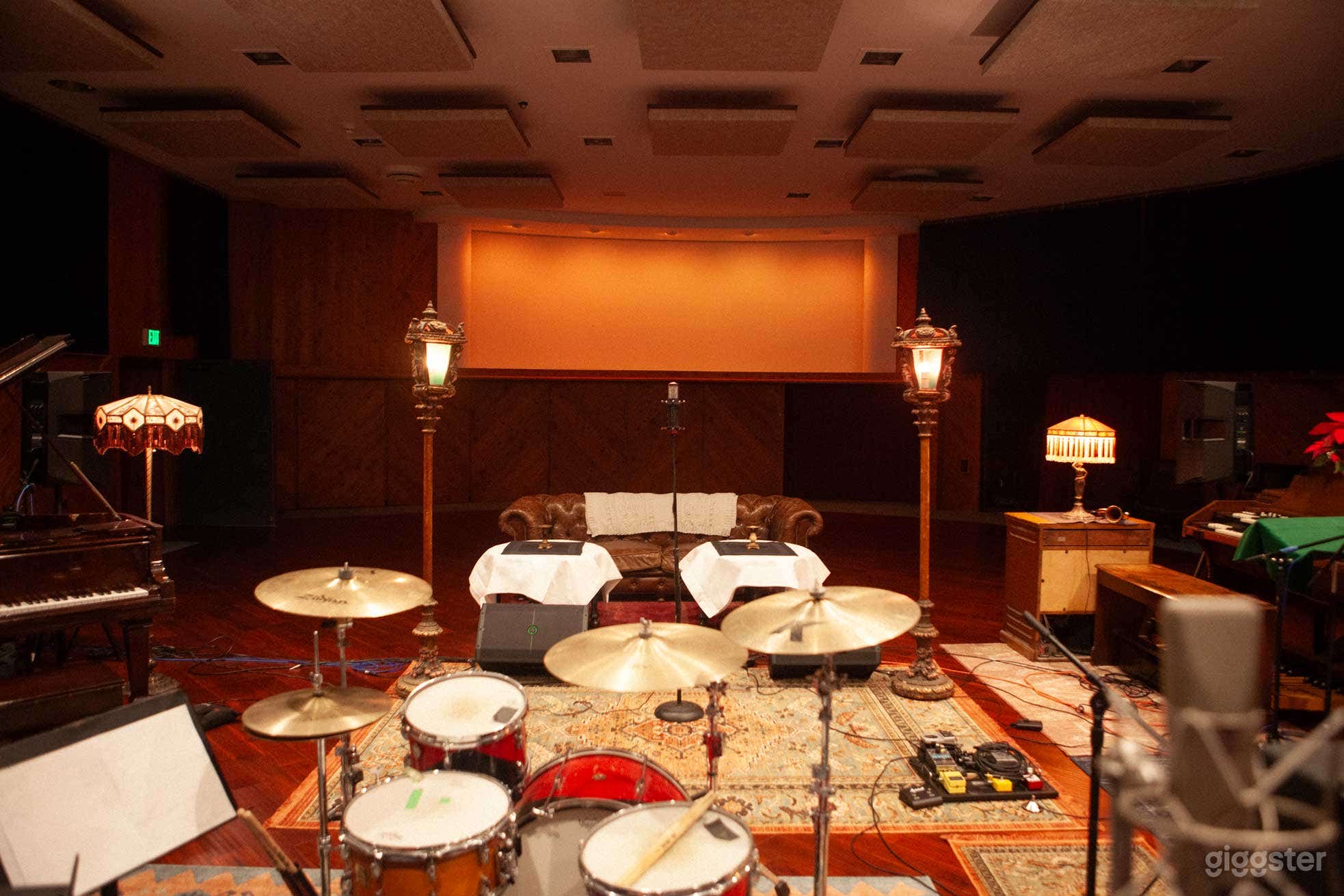 Recording Studio in Los Angeles - STUDIO A Photo 1