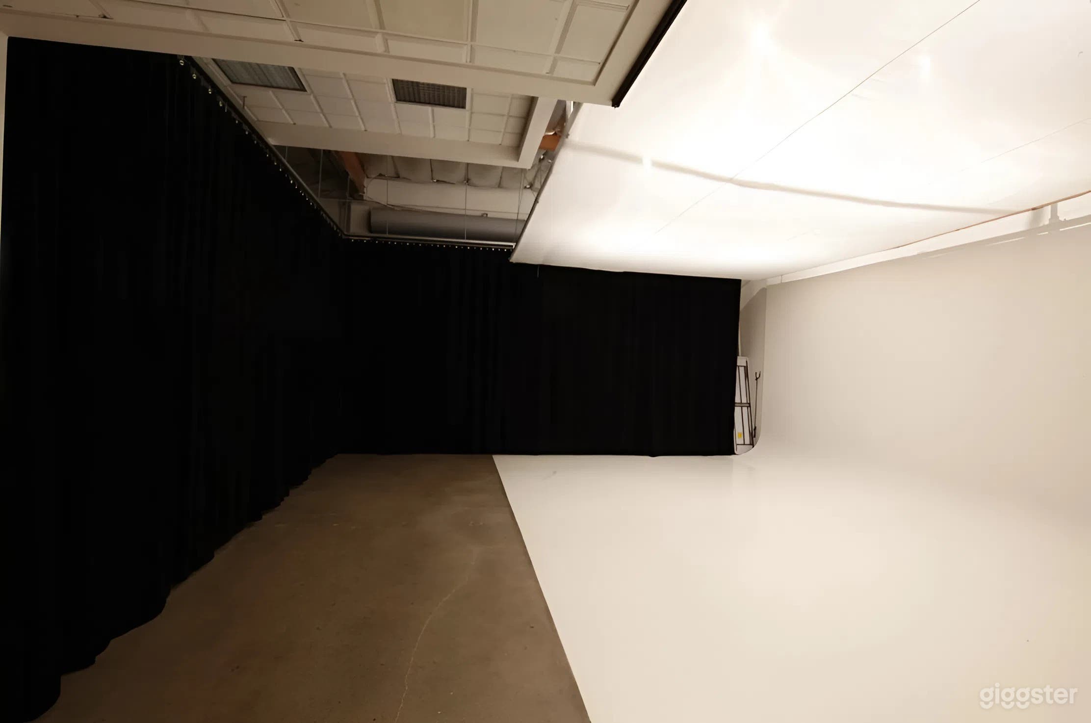 Full Photo Studio Buyout w/ CYC Wall, Backdrops & Lighting Photo 3