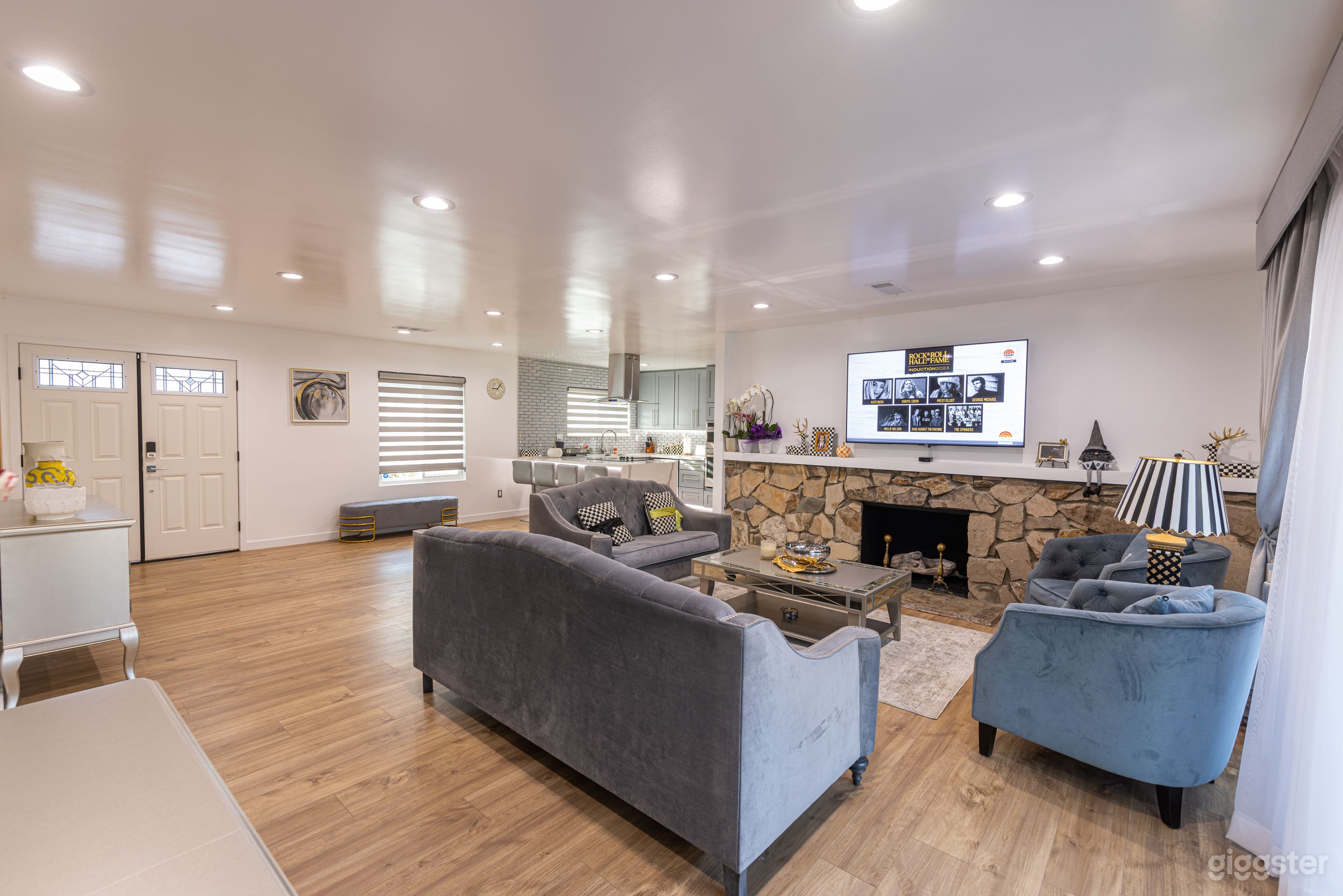 Huge house for shoot  with panoramic city views Photo 4