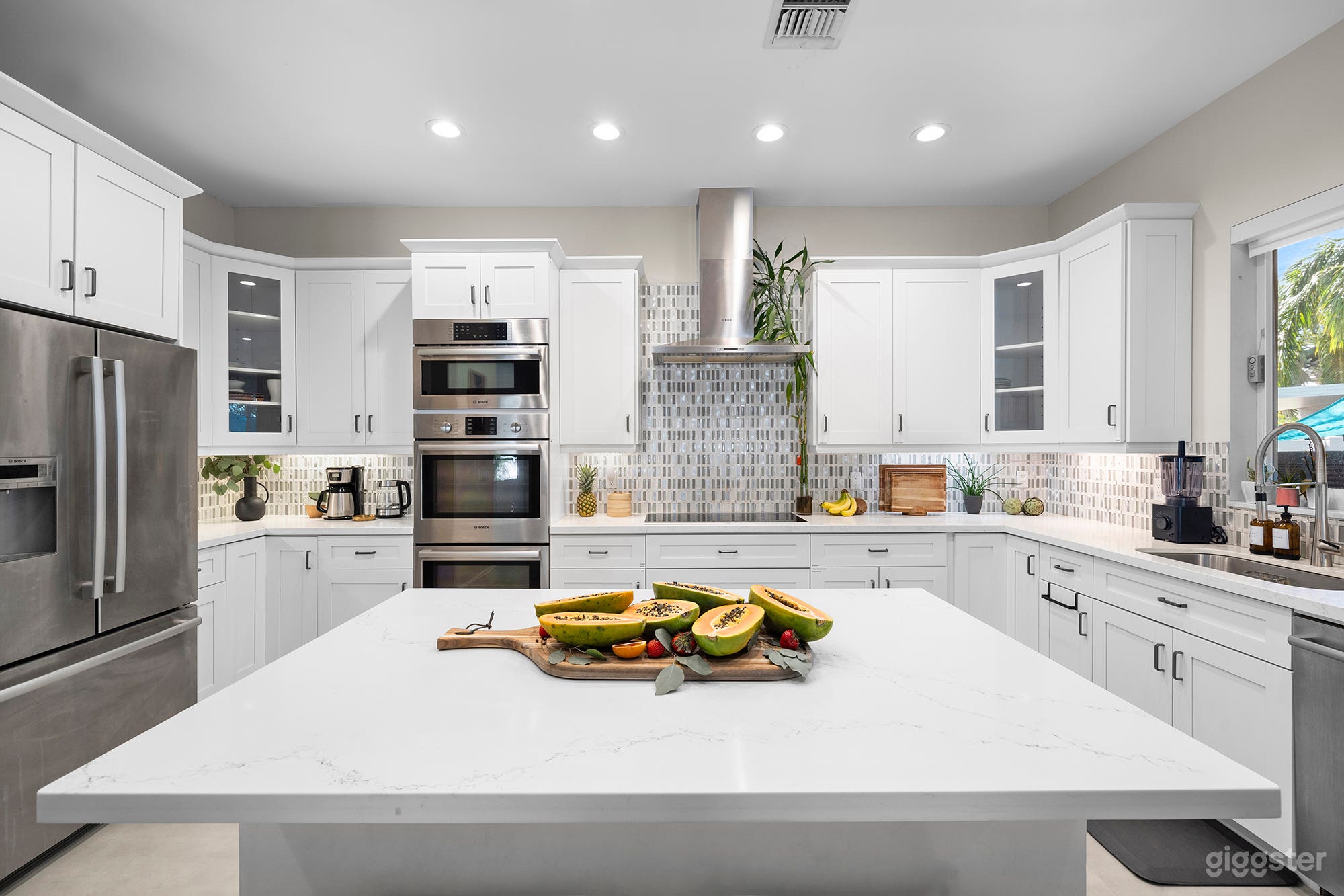 NEW HOUSE | 4 BDRM, POOL, GYM &amp; KIDS PLAYGROUND. Photo 3