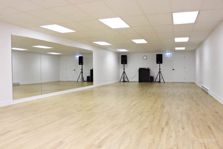  Chic Downstairs Dance Studio 2  