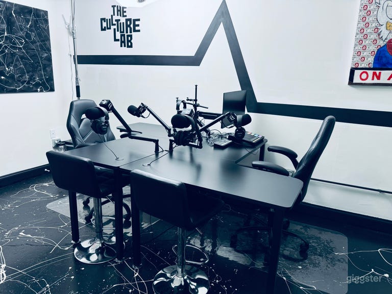  Atlanta Podcast Studio 
