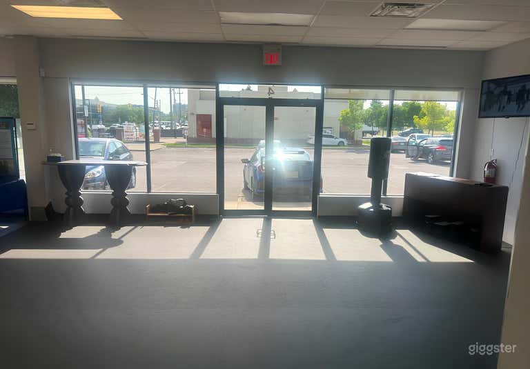  Versatile Multi-Use Studio Space in Scarborough 