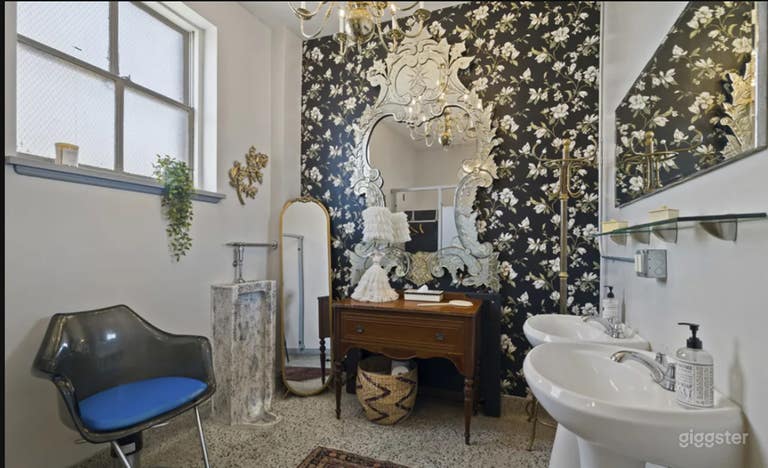  Stylish Urban Co-Working Space 