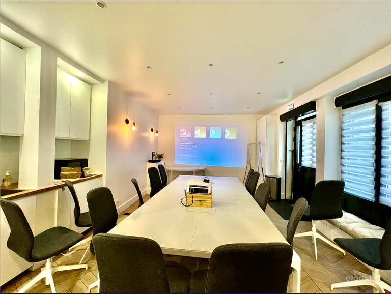  Elegantes Industrie-Loft 