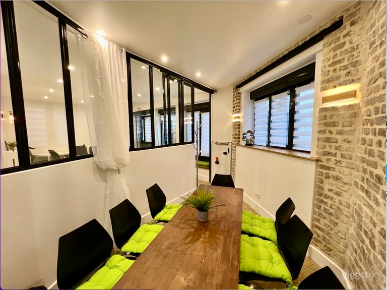  Elegantes Industrie-Loft 