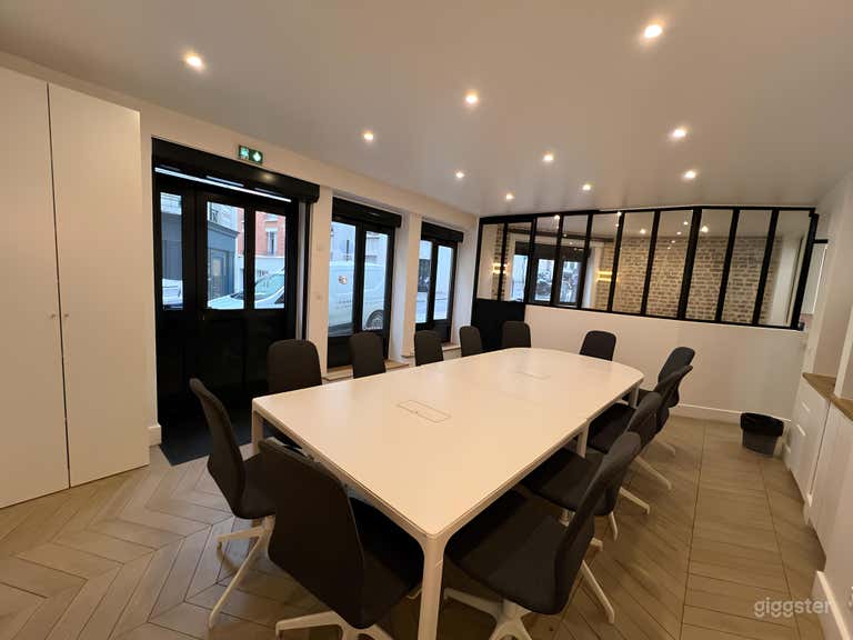  Elegantes Industrie-Loft 