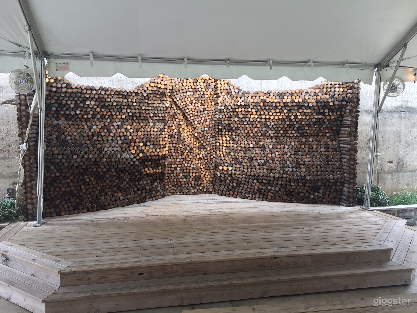 Open-Air Pavilion in Broad Avenue Arts District Photo 2