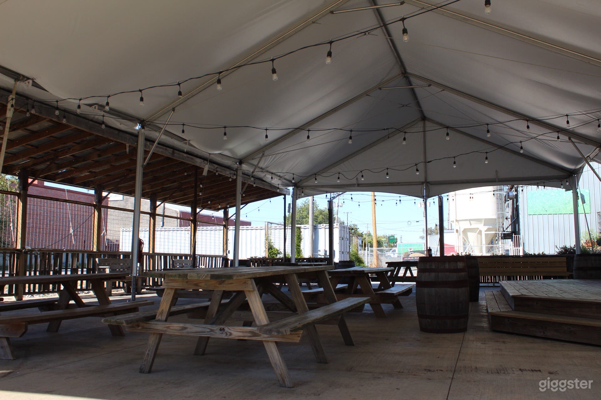 Open-Air Pavilion in Broad Avenue Arts District Photo 1