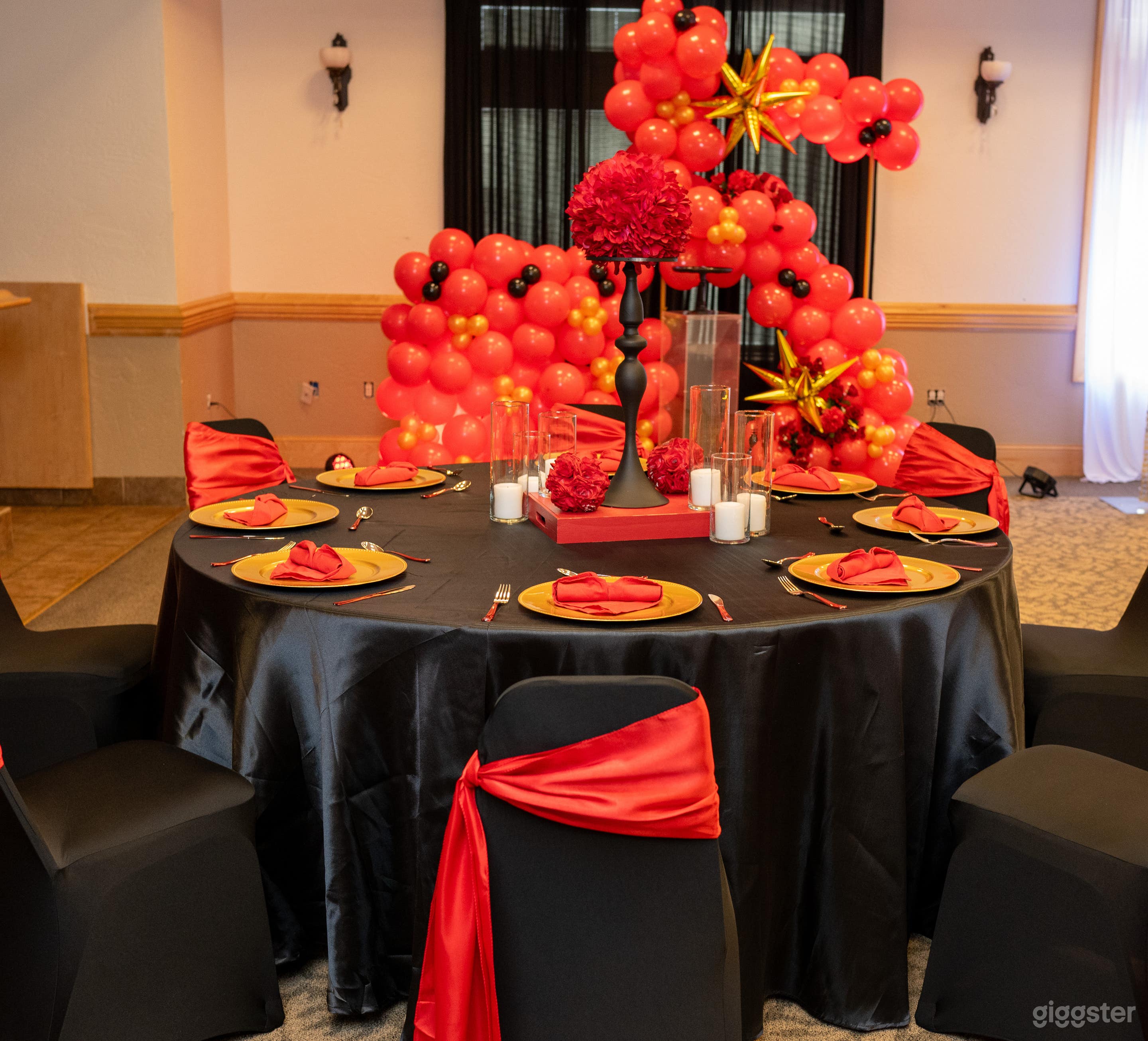 Beautiful Event space Photo 1