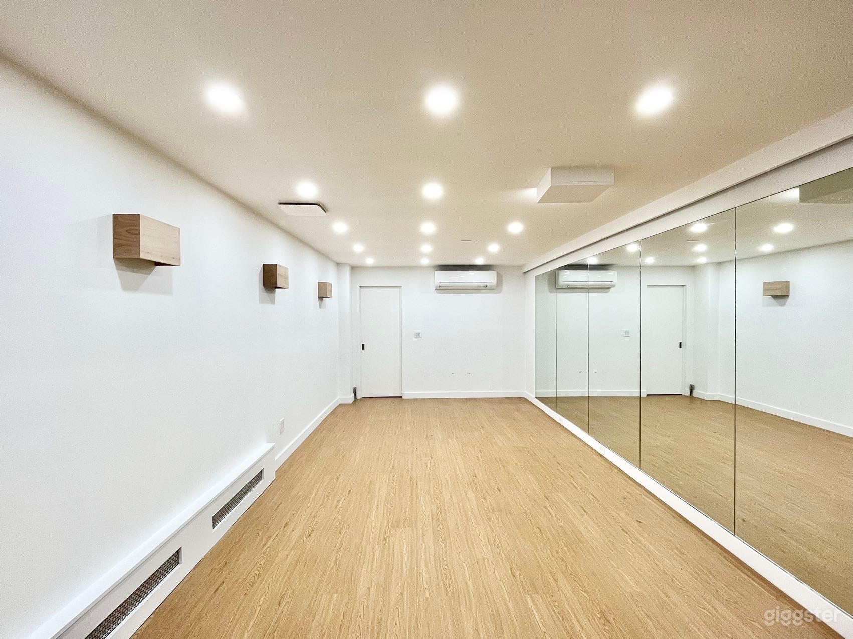 Urban Studio Photo 3