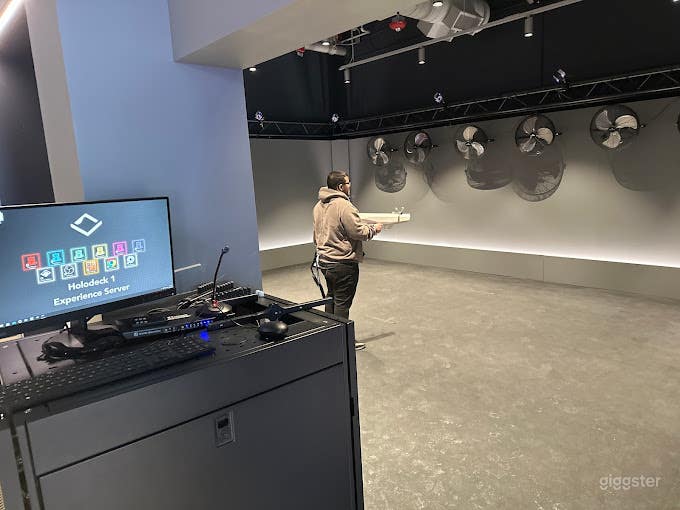 Modern &amp; Futuristic VR Space in Westlake Photo 3