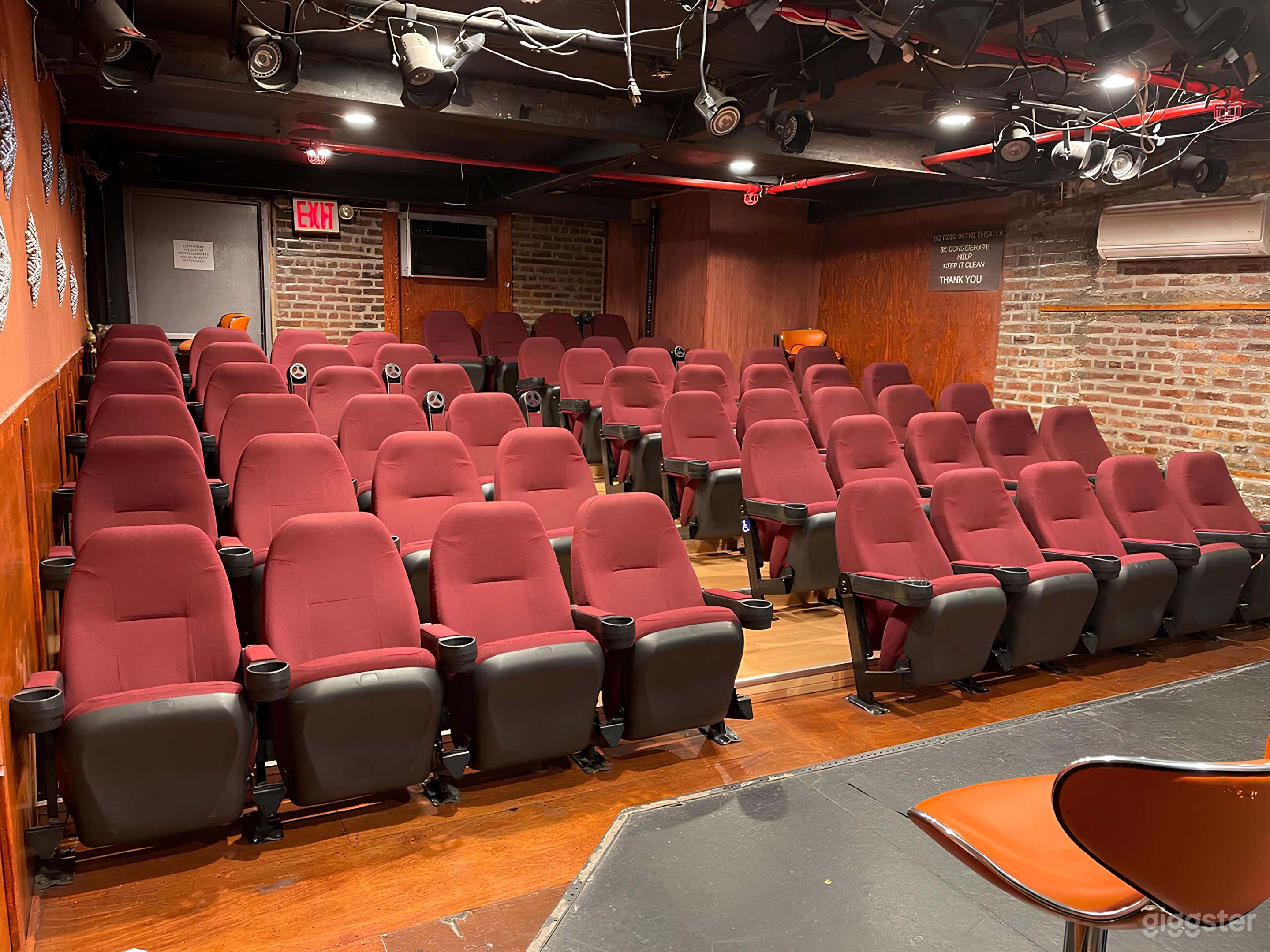 The Crown Theater | 56 Seats Photo 4