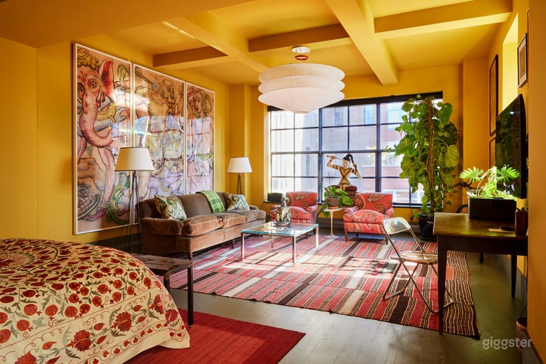  Extraordinary 5700 sf Art-Filled Chelsea Loft 