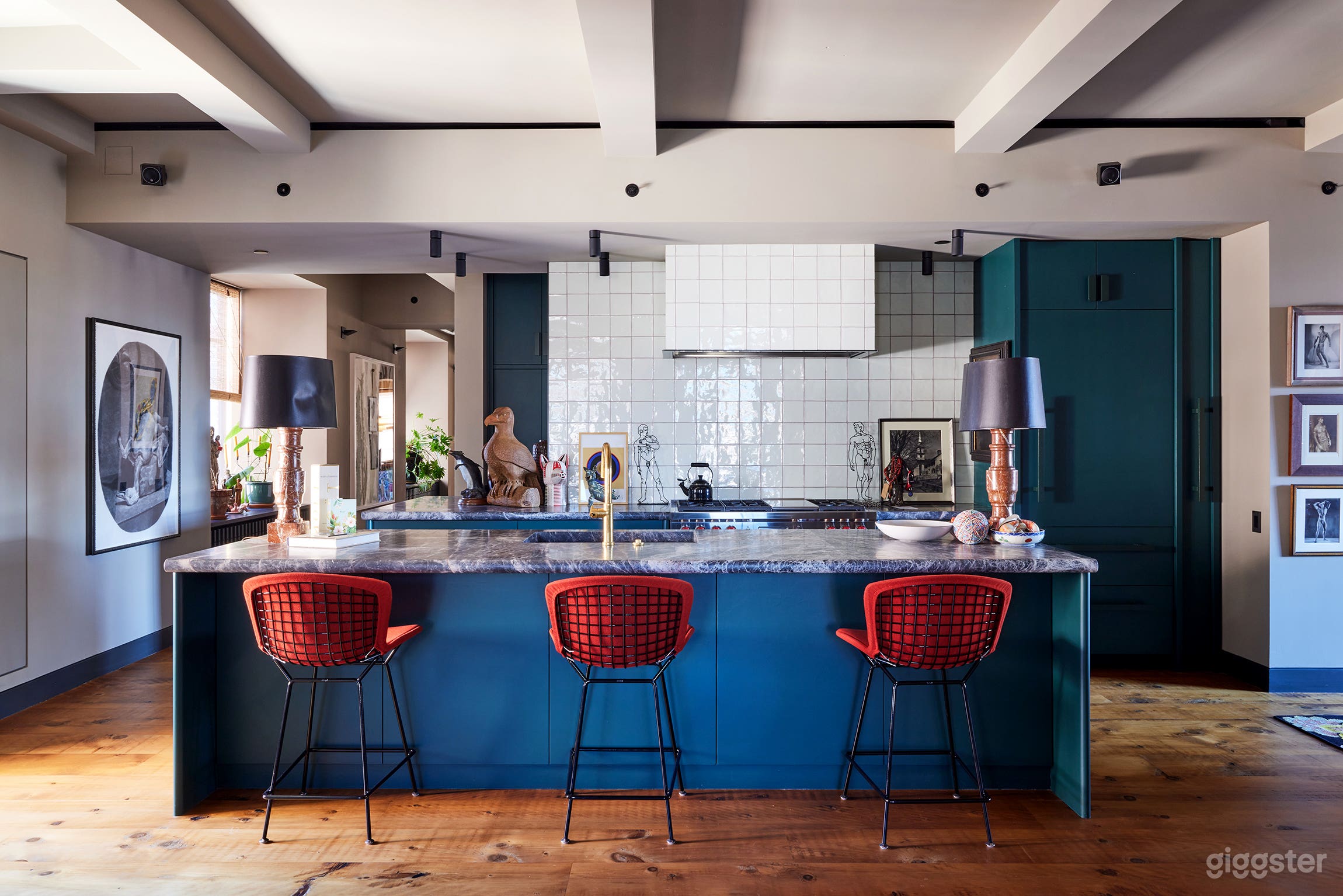 Extraordinary 5700 sf Art-Filled Chelsea Loft Photo 4