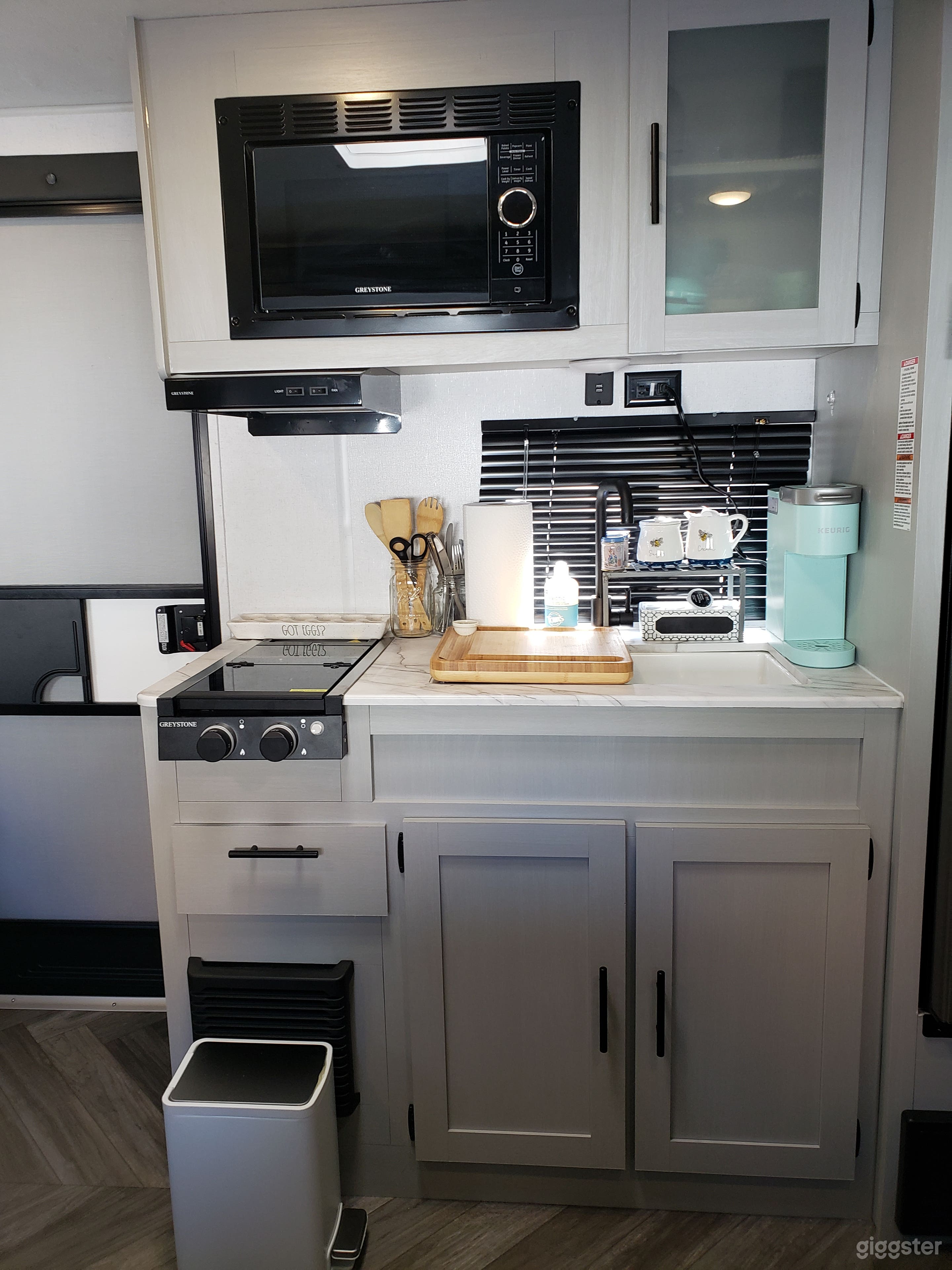 RV and large outdoor space Photo 3