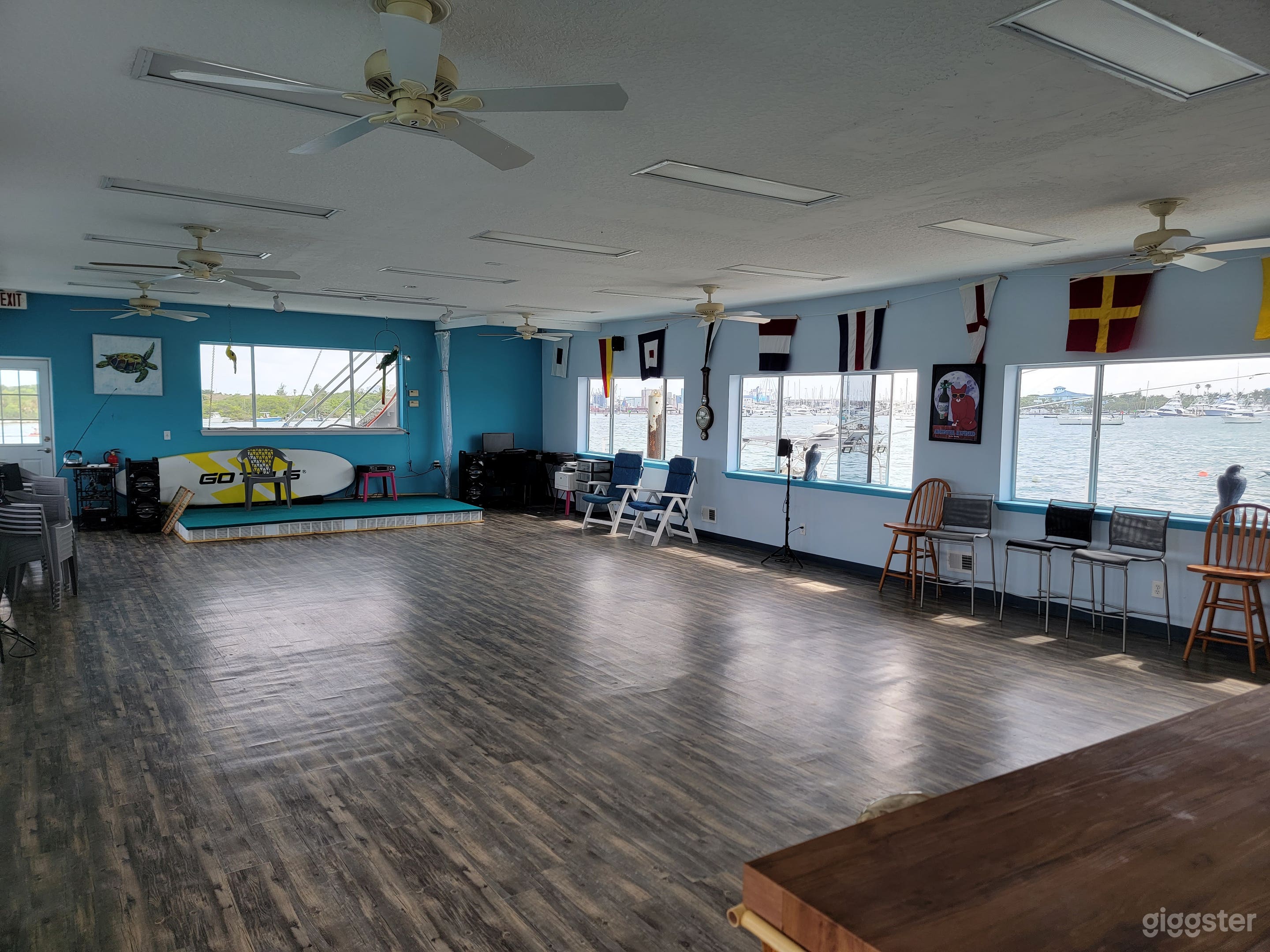 Party Barge in Palm Beach, Awesome Views Photo 4