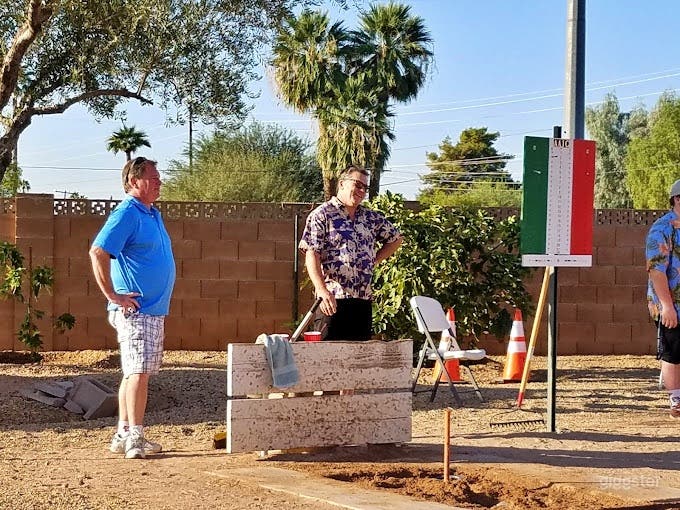 Horseshoe Pit Lawn Photo 3