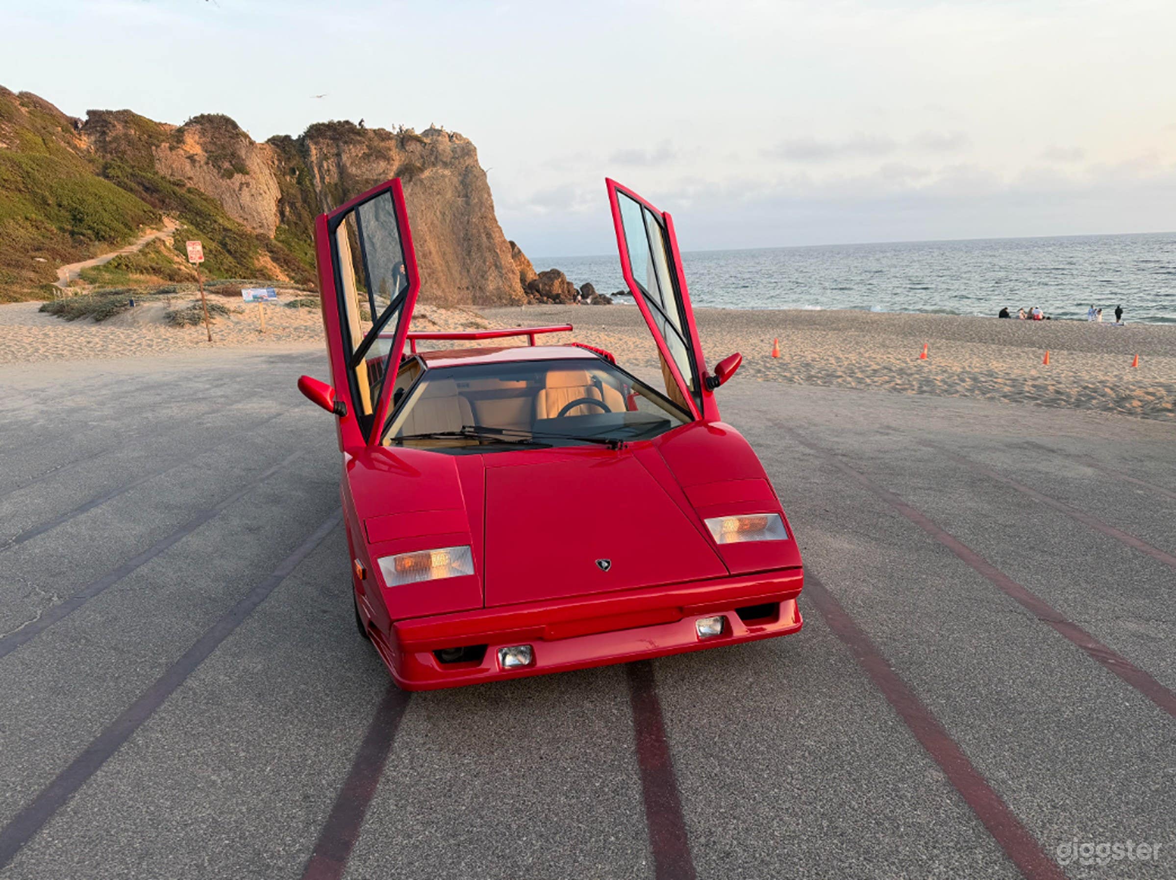 Iconic 1989 Lamborghini Countach | Rent this location on Giggster