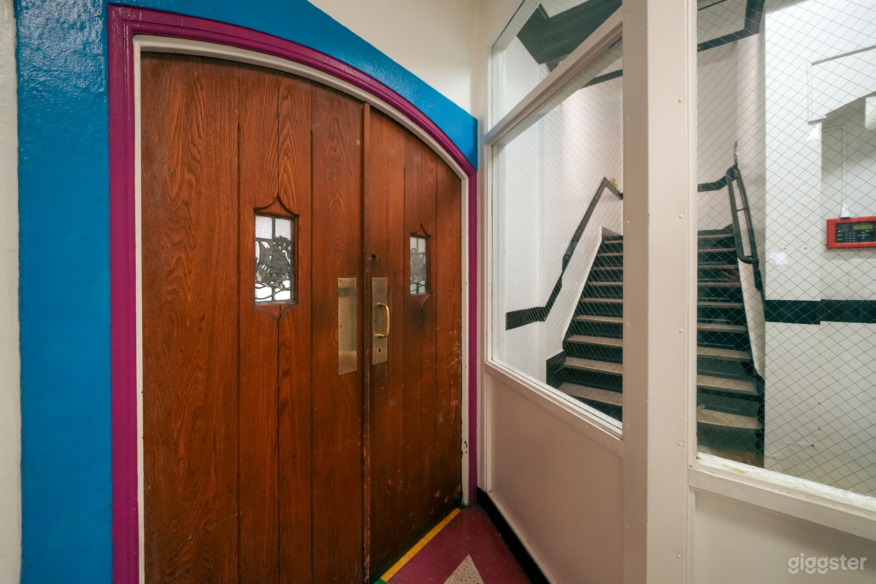 Historic Urban Institution with a Gymnasium Photo 4