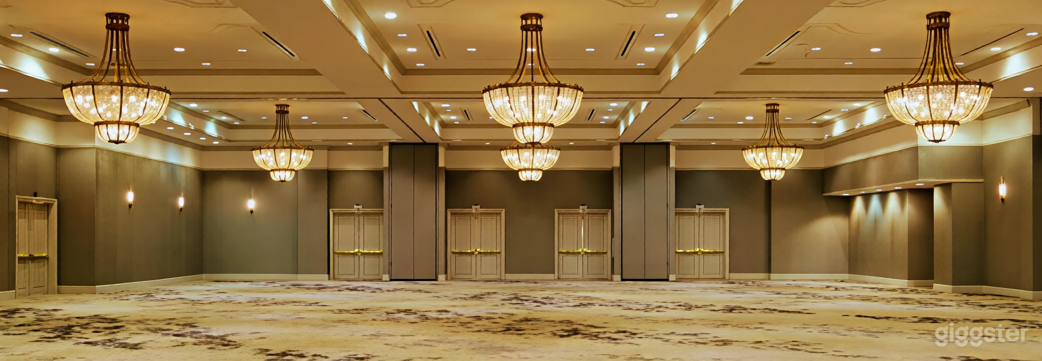 Versatile Luxury Ballroom | Salon A, B & C Photo 2