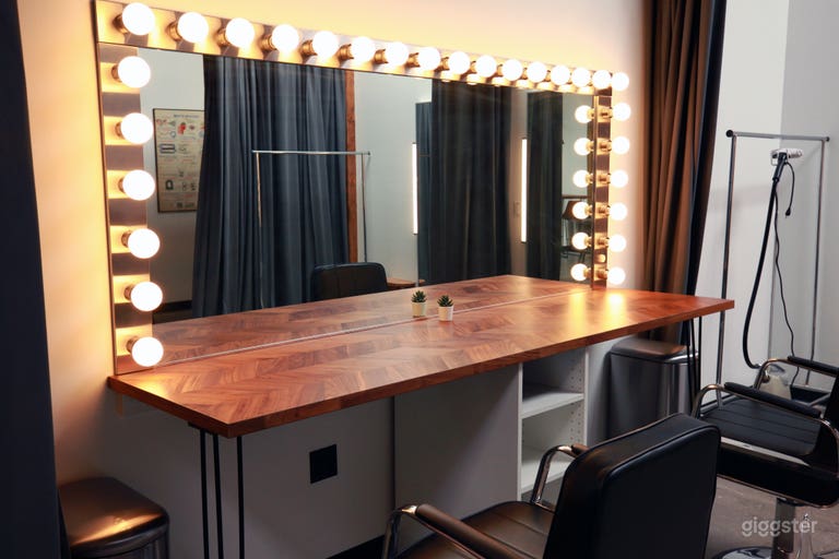  Stage 2 Makeup / Wardrobe Area 