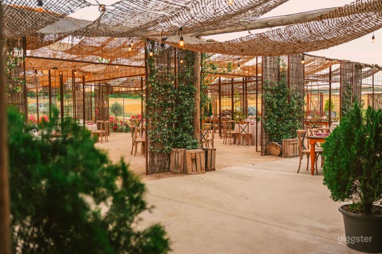  Finca idílica restaurada que combina encanto rústico con diseño contemporáneo en Aranjuez 