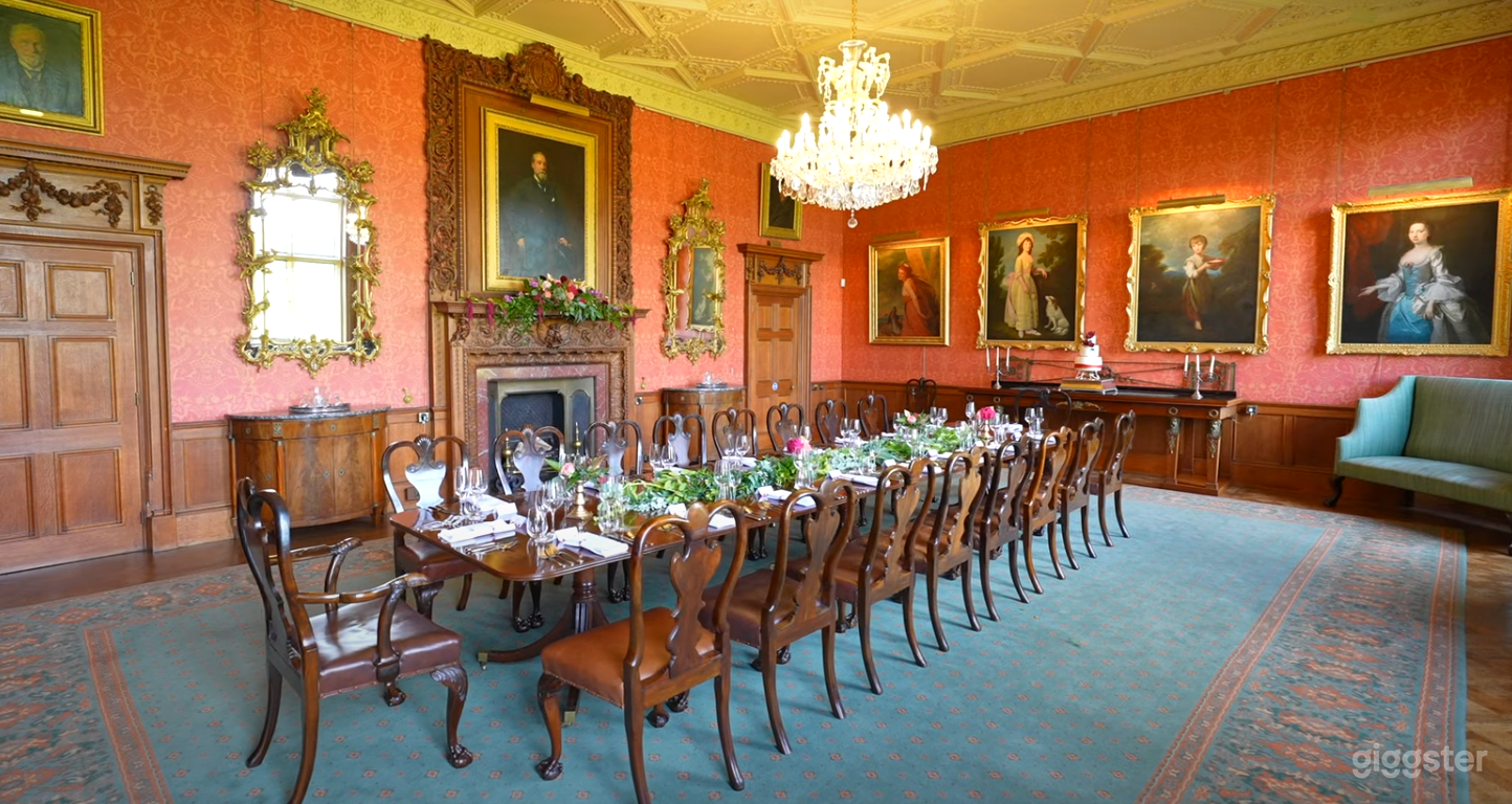 Intimate Private Dining Room Photo 2