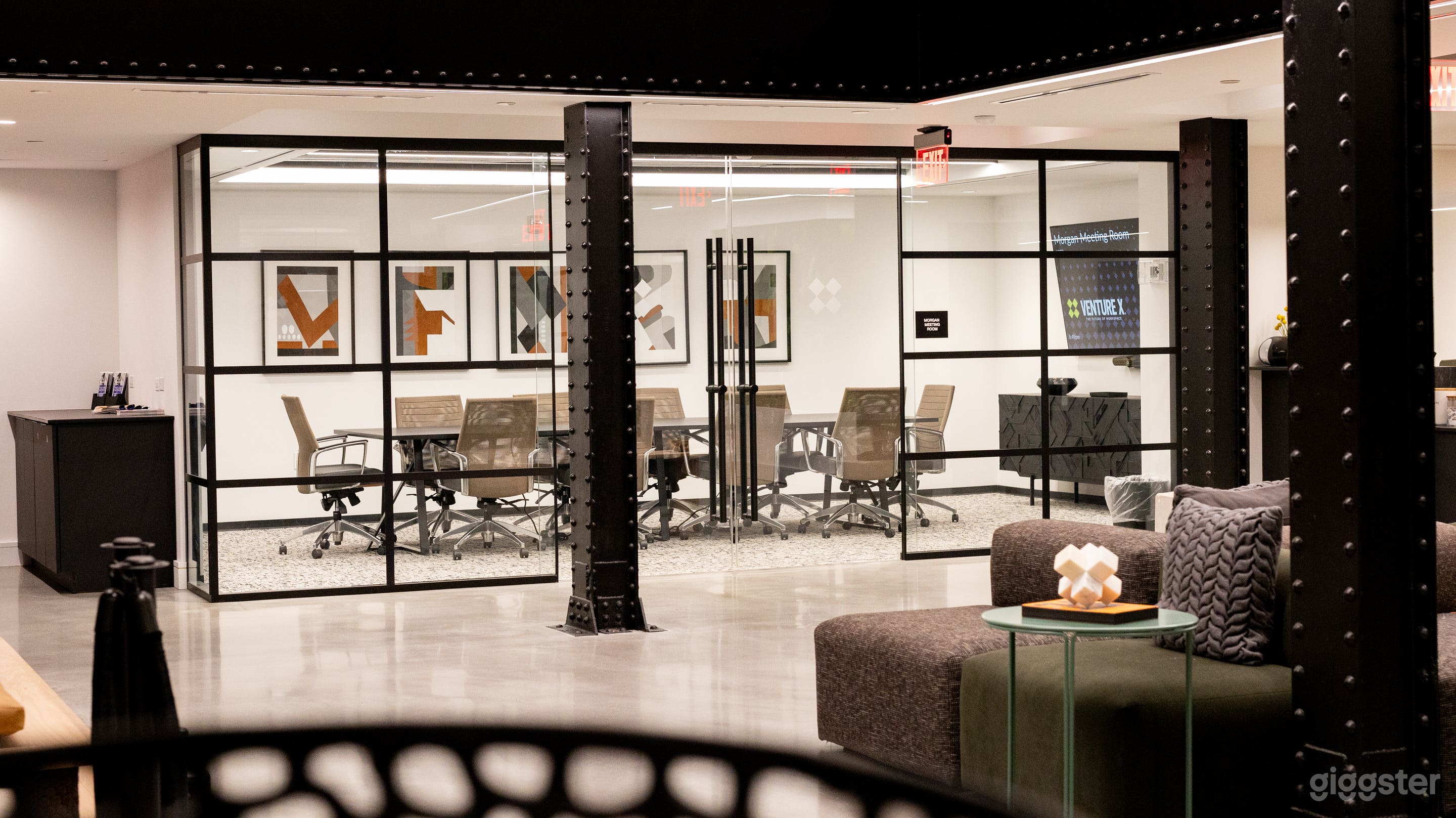 Morgan Meeting Room Photo 1