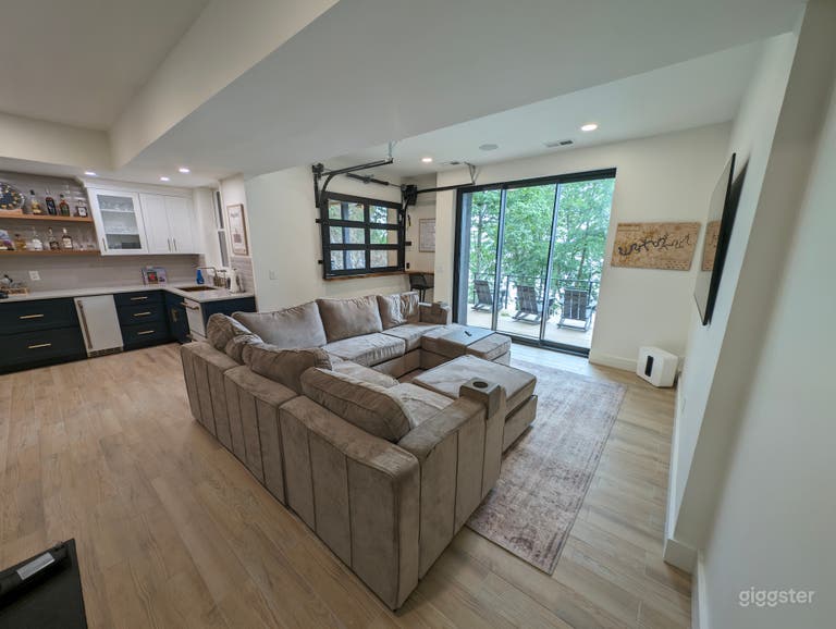  Nashville modern lake house  