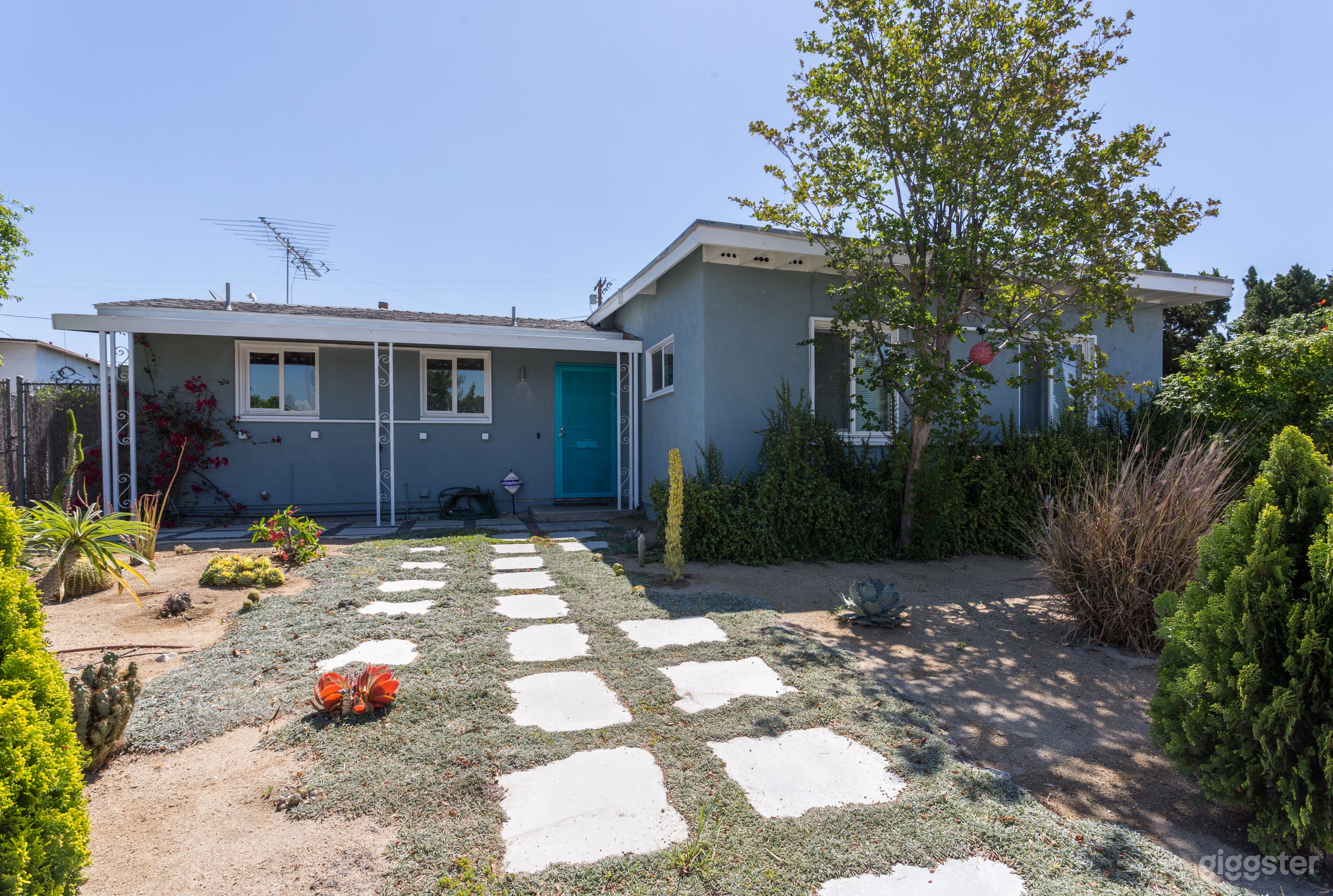 Mad Men Mid-Century Modern Photo 2