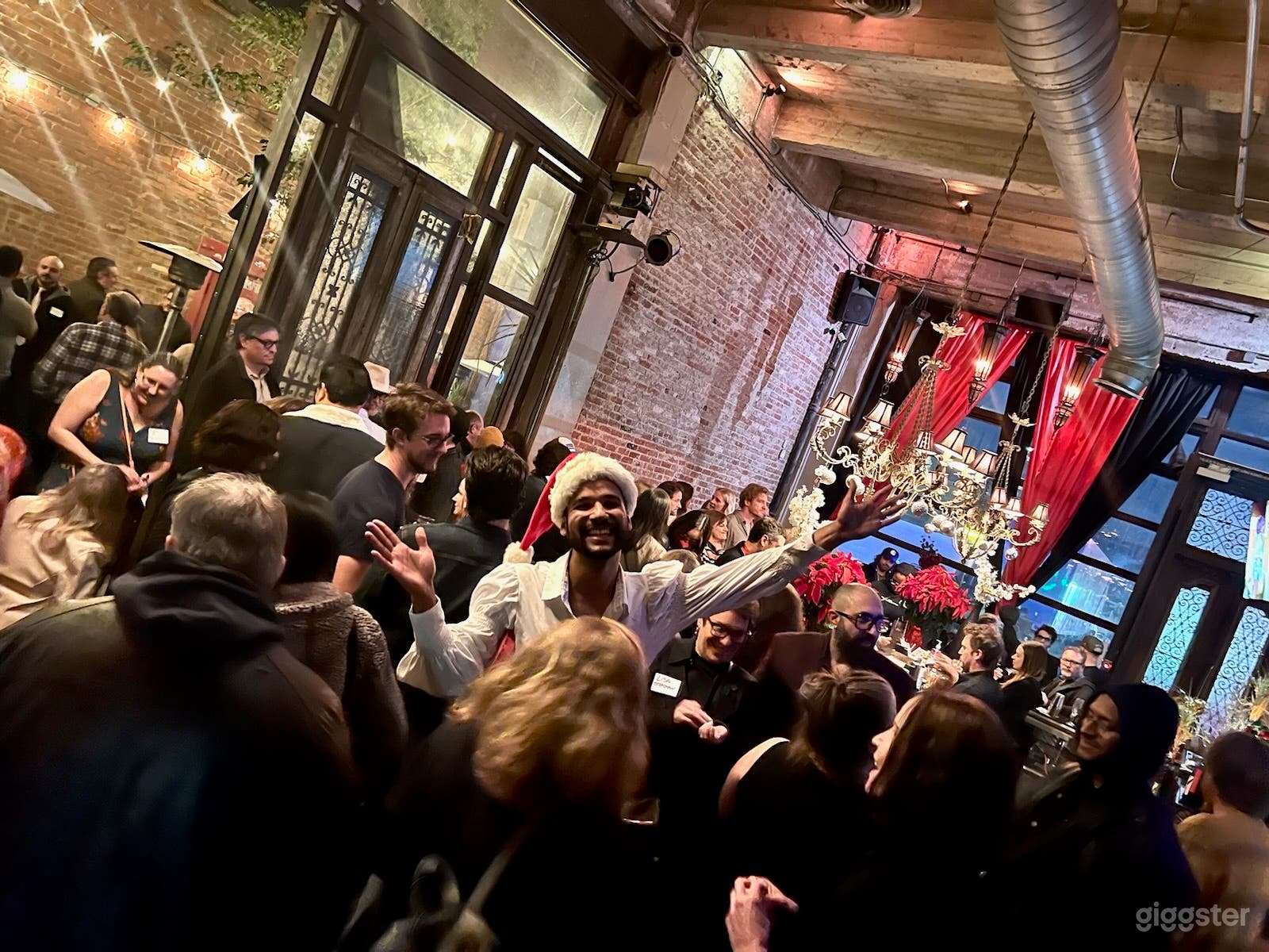 Selma Lounge Photo 4