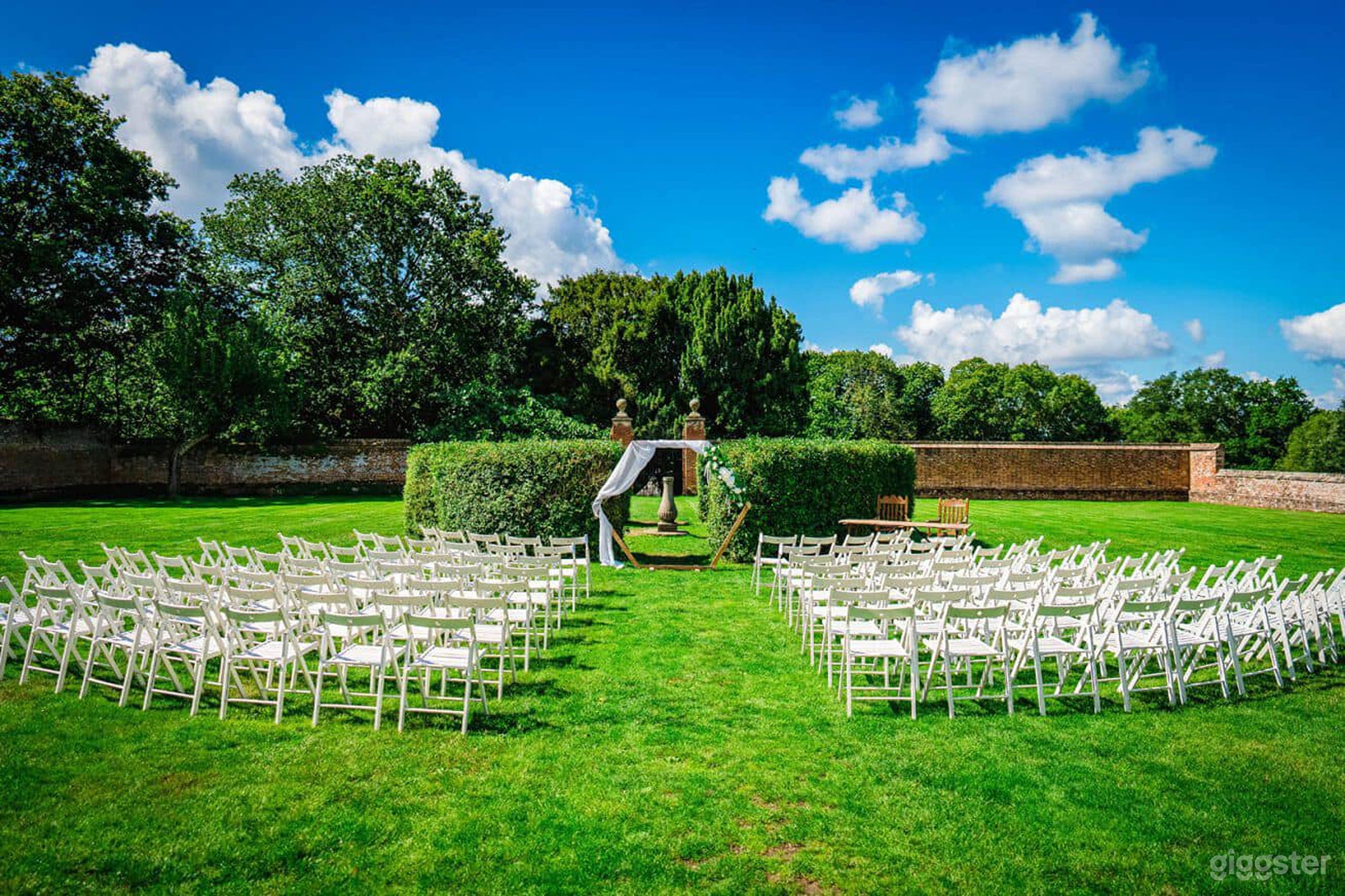 Courtyard | Grounds | Outdoor Ceremonies Photo 1