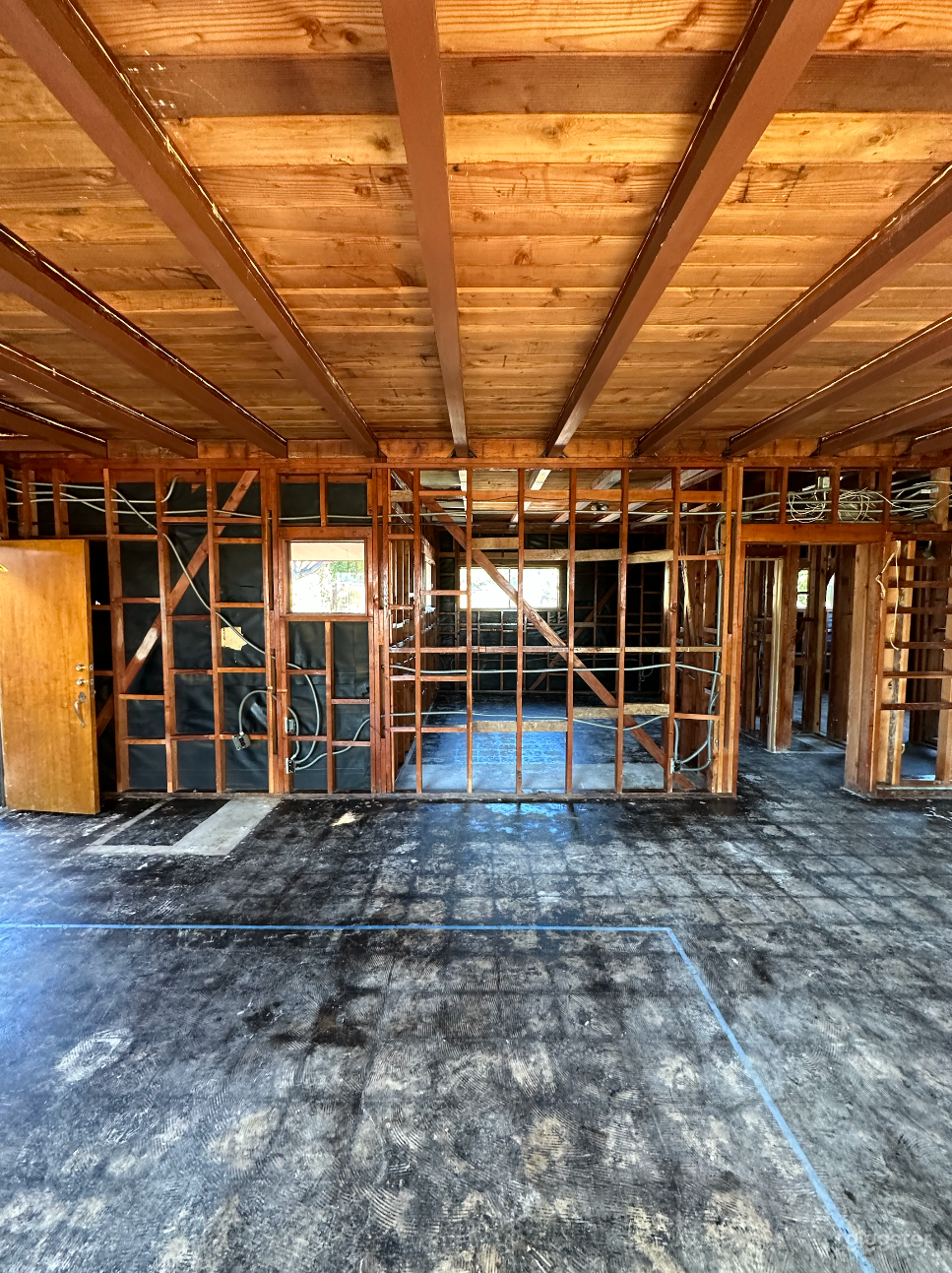 1952 Mid Century Modern Time Capsule on Debs Park  Photo 4