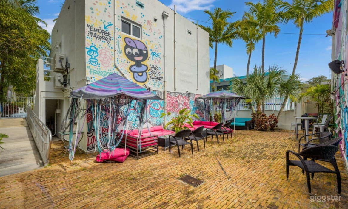 Colorful and Bright Courtyard  Photo 1