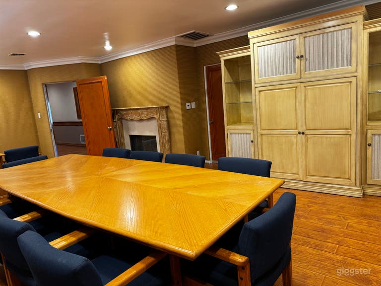  Classic-style Ornate Wooden Office in UCLA Area 