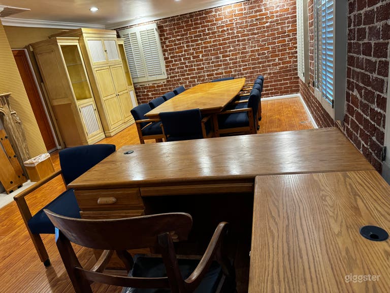  Classic-style Ornate Wooden Office in UCLA Area 